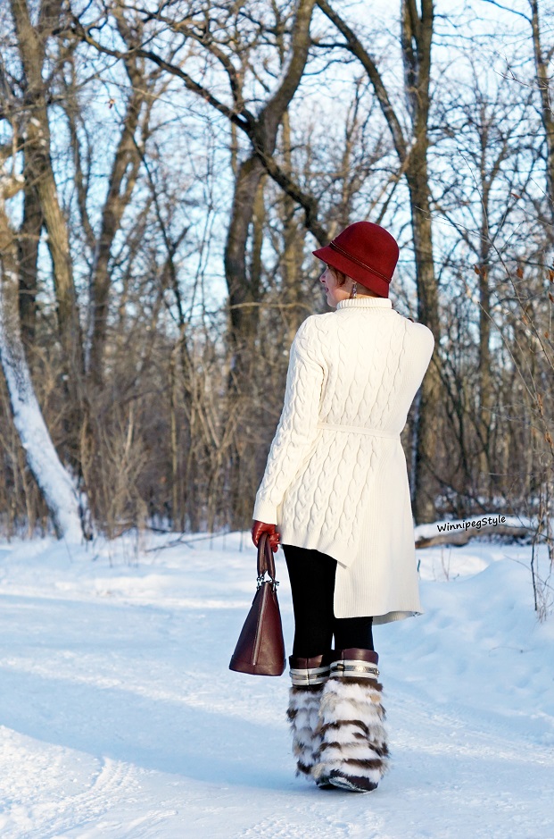 Winnipeg Style fashion consultant, stylist blog, Chicwish Asymmetrical ivory cream cable knit tunic sweater, Julie Pederson muckies moccasins handmade fur leather boots, Danier leather burgundy dome bag, winter 2018 Women